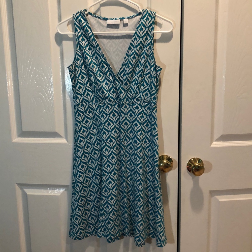 turquoise and white patterned dress